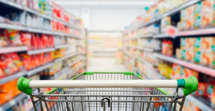 Gobierno extendió hasta el 31 de octubre los precios máximos para alimentos, bebidas y artículos de limpieza
