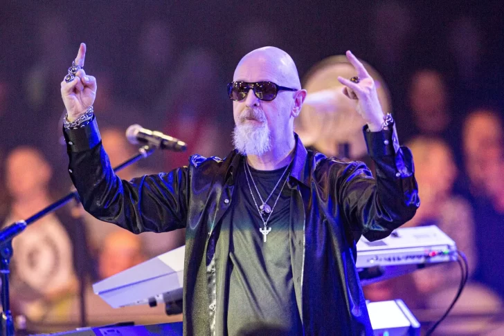 Rob Halford, cantante de Judas Priest, reveló que intentó suicidarse por tener que ocultar su homosexualidad