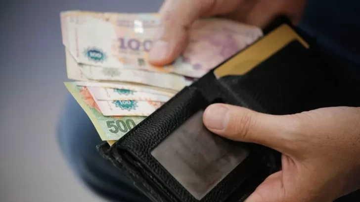Qué dijo Milei sobre el nuevo salario mínimo y la paritaria nacional docente 