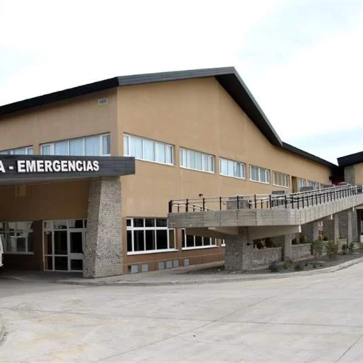 Llegaron dos médicos y cuatro enfermeros para sumar camas de terapia intensiva en El Calafate