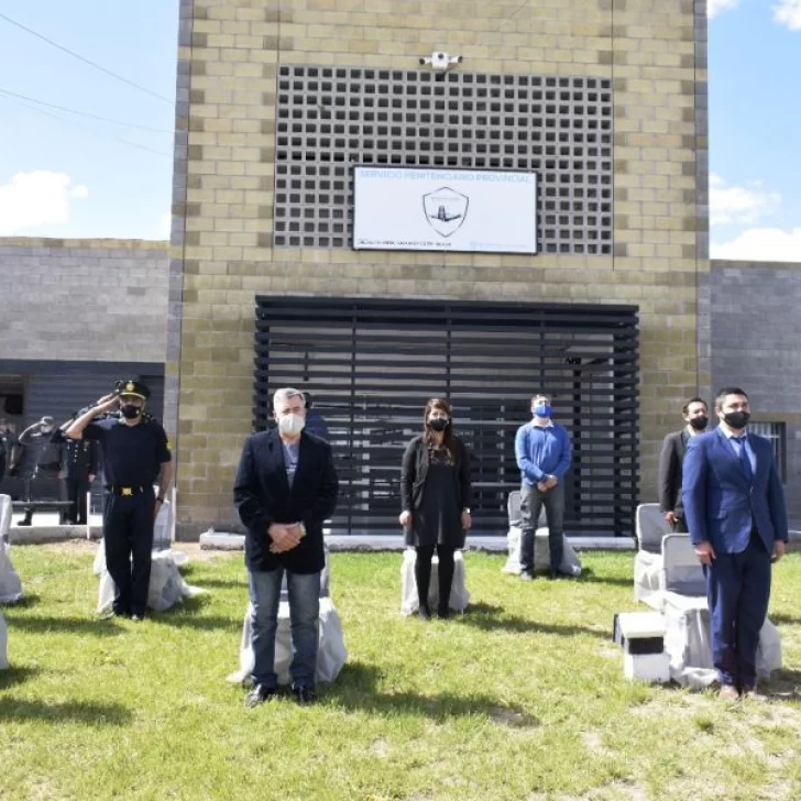 Se inauguró el Sistema de Monitoreo del Servicio Penitenciario y asumieron 35 agentes en Pico Truncado