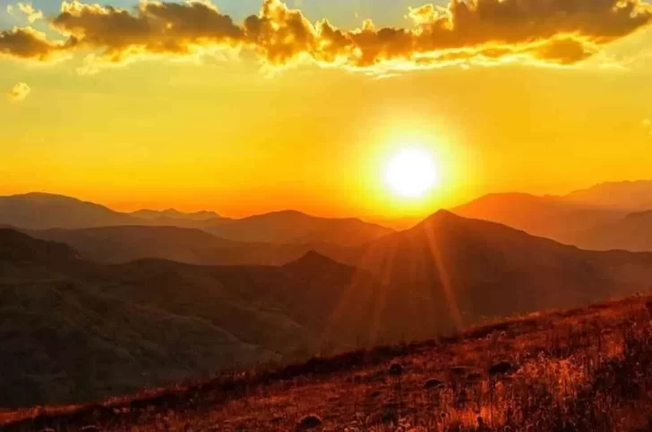 ¿Qué es el solsticio de verano y cuándo sucede?