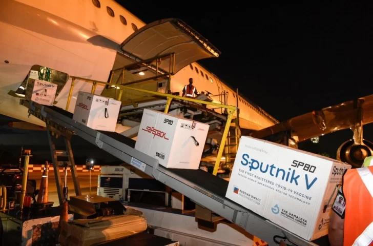 Entre domingo y lunes llegarán 3.000 vacunas Sputnik V nuevas a Santa Cruz