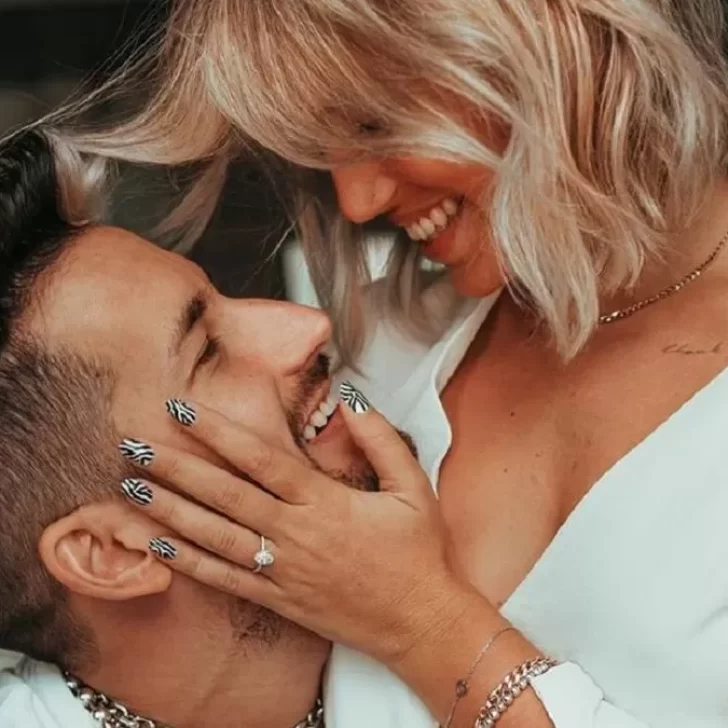 Stefi Roitman y Ricky Montaner se casan “en un lugar secreto”