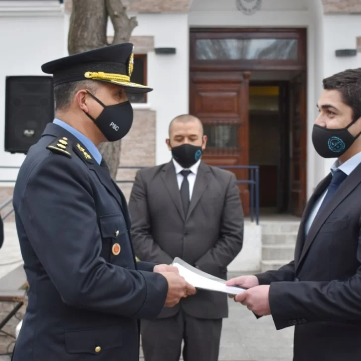 El comisario mayor José Luis Oyarzún asumió como jefe de la Policía Judicial e Investigaciones El comisario mayor José Luis Oyarzún asumió como jefe de la Policía Judicial e Investigaciones