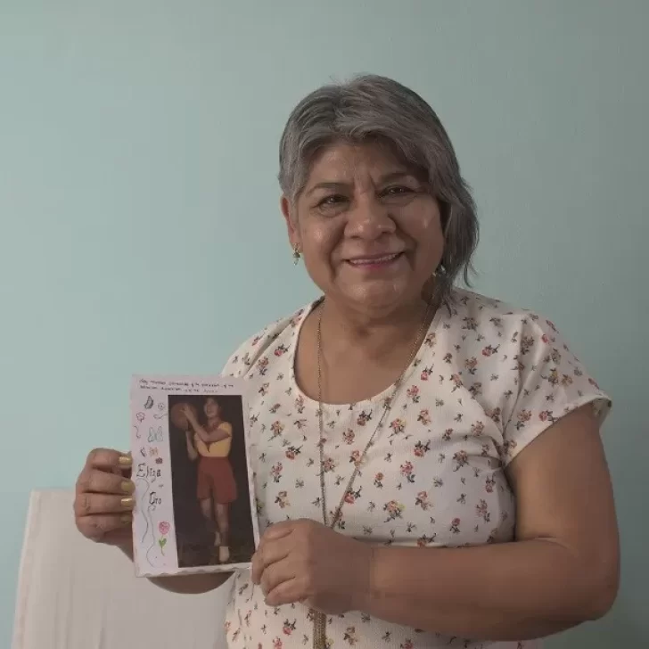 Tiene 69 años y es la mayor de las graduadas 2022 de la UNPA-UARG: “Siempre hay que tener confianza” Tiene 69 años y es la mayor de las graduadas 2022 de la UNPA-UARG: “Siempre hay que tener confianza”