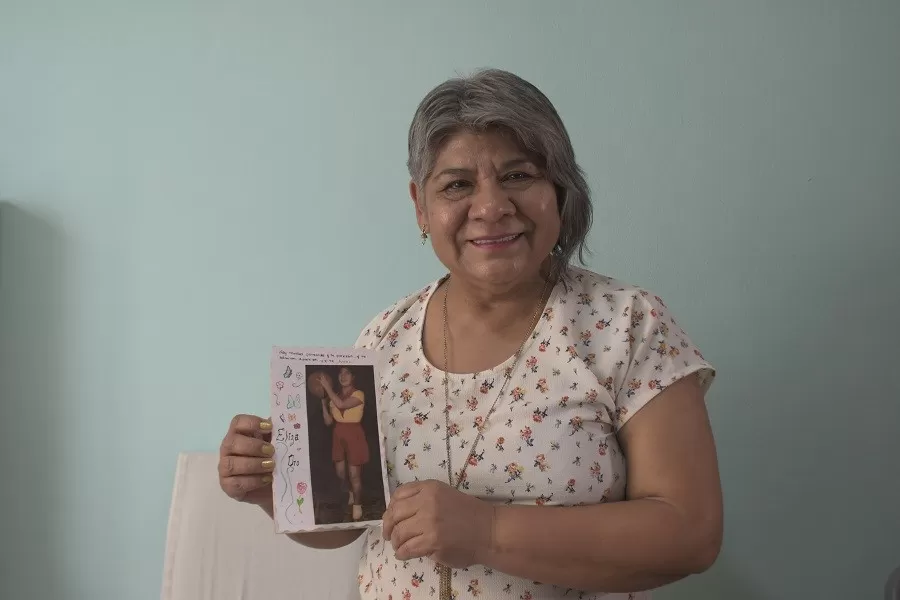 Tiene 69 años y es la mayor de las graduadas 2022 de la UNPA-UARG: “Siempre hay que tener confianza” Tiene 69 años y es la mayor de las graduadas 2022 de la UNPA-UARG: “Siempre hay que tener confianza”