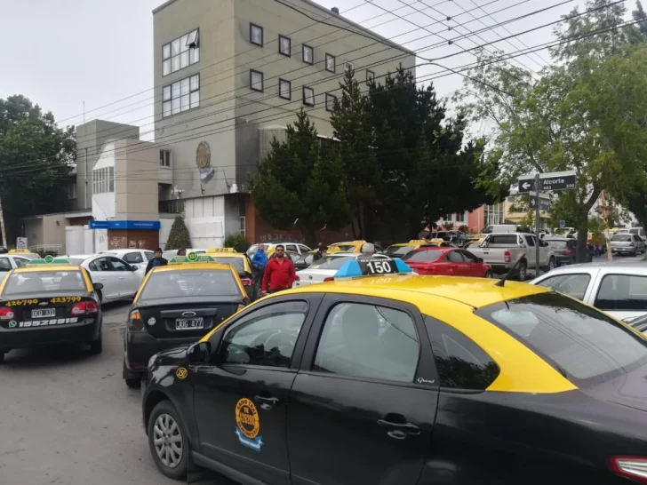 Santa Cruz aprobó su Ley anti-Uber