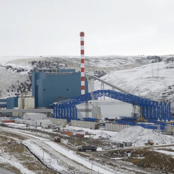 Por pedido de su interventor, la termousina de Río Turbio pasó a la órbita de YCRT
