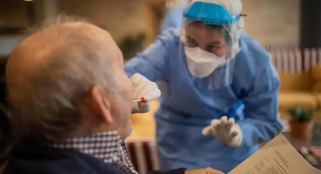 Confirmaron 135 muertos y 2.979 nuevos contagios de coronavirus en Argentina Confirmaron 135 muertos y 2.979 nuevos contagios de coronavirus en Argentina