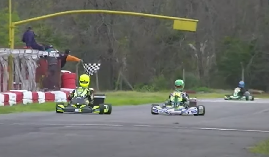 Histórico: el piloto riogalleguense Thiago Díaz salió campeón en Buenos Aires Histórico: el piloto riogalleguense Thiago Díaz salió campeón en Buenos Aires