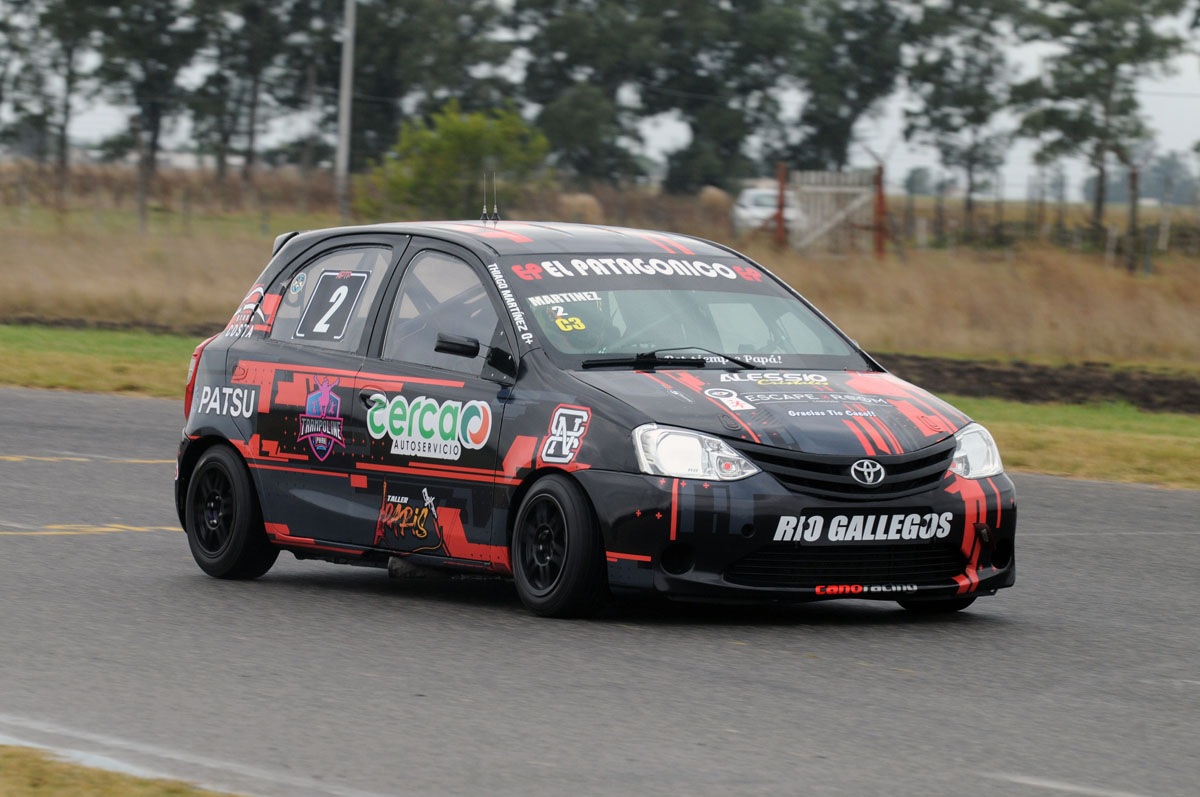 Thiago Martínez ganó la final de la segunda fecha de Clase 3, su primera victoria en Turismo Pista