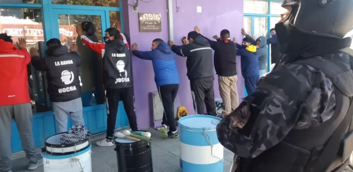 Nuevos incidentes con la UOCRA en el centro de Río Gallegos: 17 demorados y una mochila llena de piedras