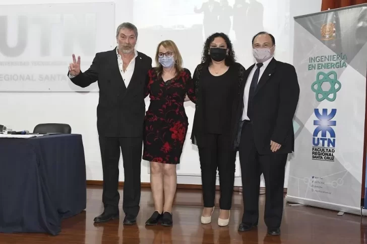 Alicia Kirchner participó del acto de asunción de las autoridades de la UTN de Santa Cruz