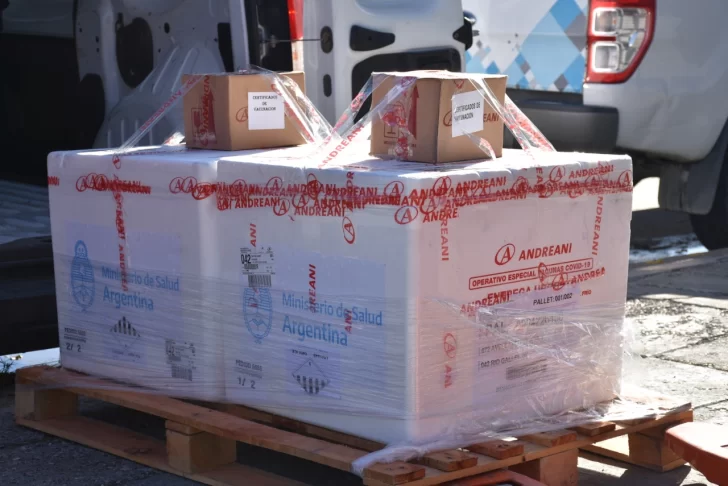 Santa Cruz: 1.780 vacunas Sputnik V serán distribuidas esta semana