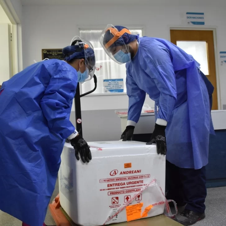 Llegarán a Santa Cruz 3.000 nuevas dosis de vacunas contra el coronavirus Llegarán a Santa Cruz 3.000 nuevas dosis de vacunas contra el coronavirus