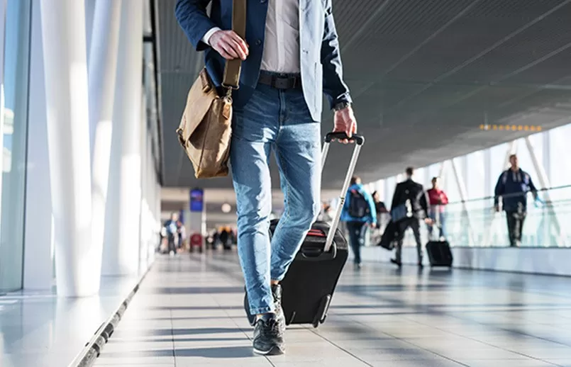 Vacaciones 2022: ¿Cómo armar una valija y que entre todo?