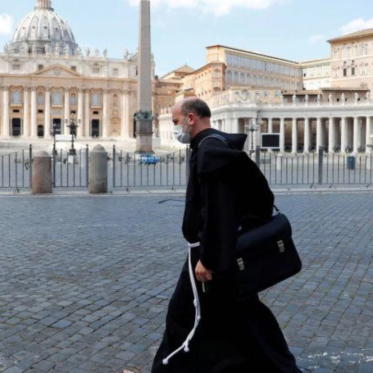 En el Vaticano, ya se vacunan contra el coronavirus