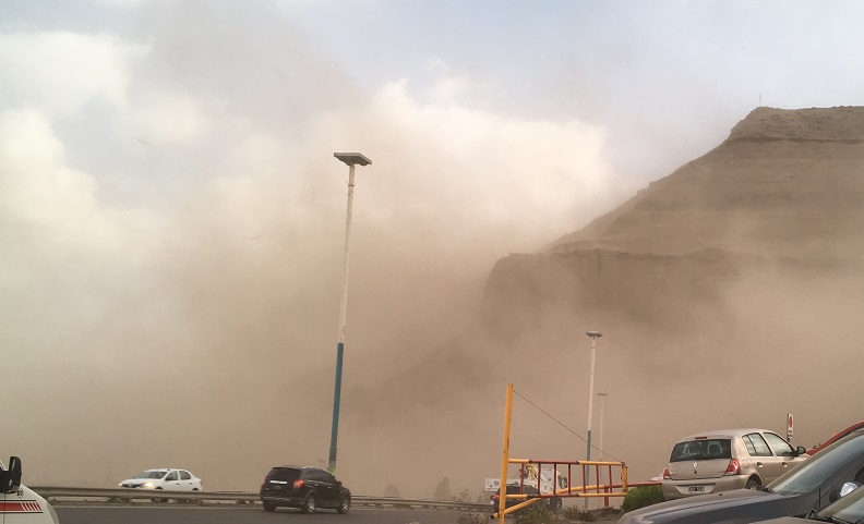 Alerta en Comodoro Rivadavia por ráfagas de hasta 110km/h Alerta en Comodoro Rivadavia por ráfagas de hasta 110km/h