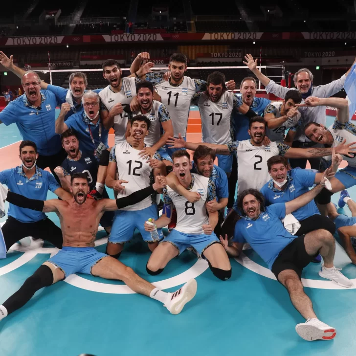 Gigantes de bronce: reviví el punto final que le dio la victoria olímpica al vóley argentino Gigantes de bronce: reviví el punto final que le dio la victoria olímpica al vóley argentino