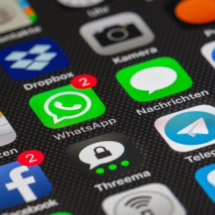 Polémica por nuevos términos y condiciones de WhatsApp: qué datos compartirá con Facebook
