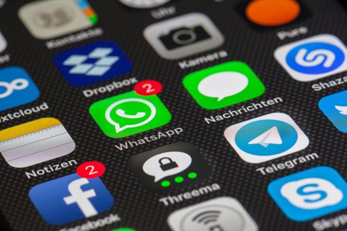 Polémica por nuevos términos y condiciones de WhatsApp: qué datos compartirá con Facebook