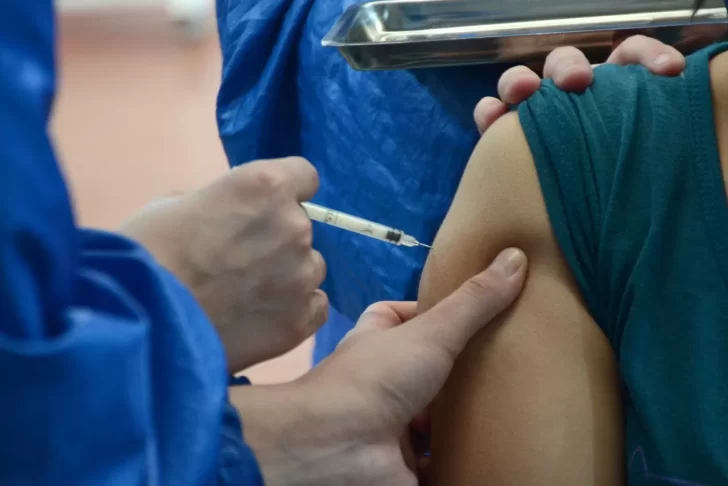 Vacunación en Río Gallegos: cómo y dónde sacar turno para la primera, segunda y tercera dosis