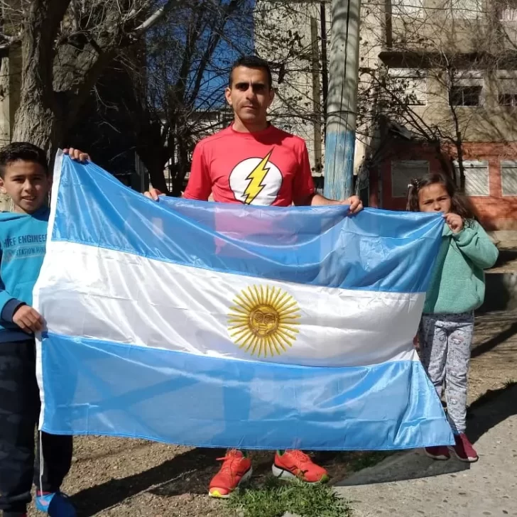 De Caleta Olivia a Grecia: El atleta Sergio Robles habló con LOA desde Ezeiza De Caleta Olivia a Grecia: El atleta Sergio Robles habló con LOA desde Ezeiza