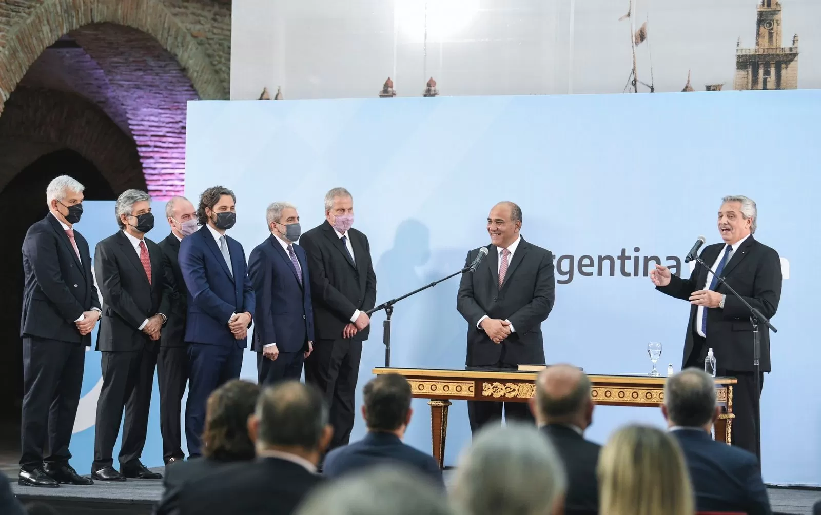Gabinete renovado y anuncios económicos le dan impulso a la nueva gestión de Alberto Fernández Gabinete renovado y anuncios económicos le dan impulso a la nueva gestión de Alberto Fernández