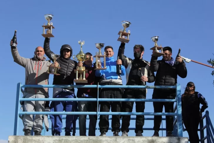 Ni el viento los paró: domingo de campeones en el automovilismo de Río Gallegos