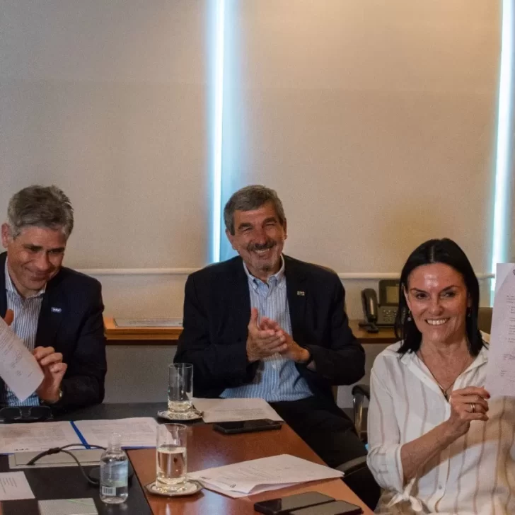 YPF llegó a un acuerdo con la Universidad John Hopkins para realizar investigaciones sobre transición energética YPF llegó a un acuerdo con la Universidad John Hopkins para realizar investigaciones sobre transición energética