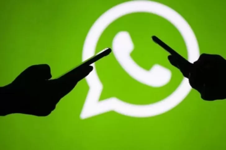 WhatsApp usó Twitter para enviar tranquilidad a su usuarios tras la caída mundial del servicio