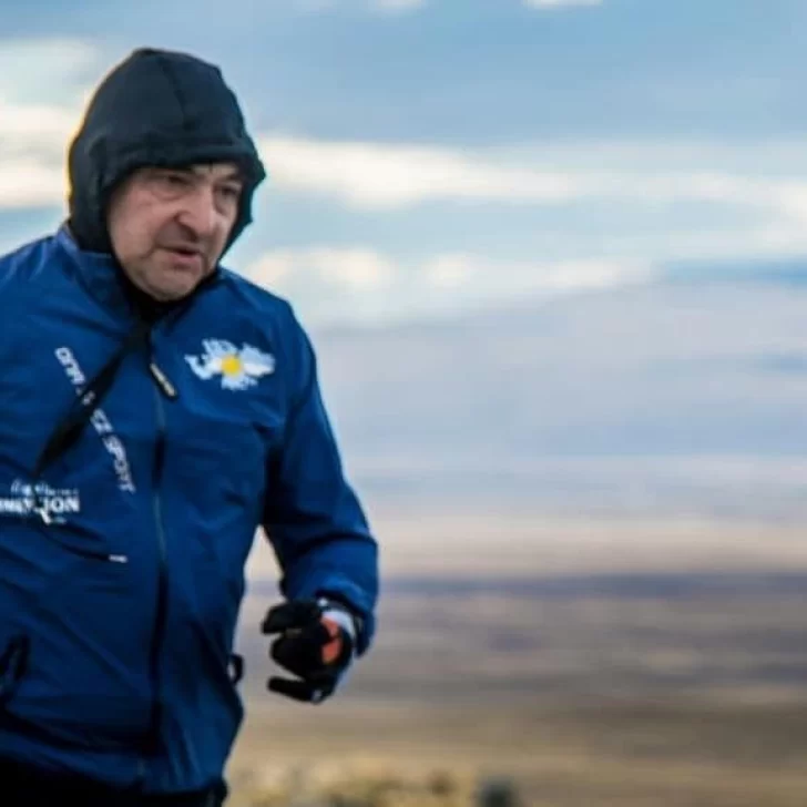 Ya superó los 60 kilómetros el chofer que corre en honor a los héroes de Malvinas Ya superó los 60 kilómetros el chofer que corre en honor a los héroes de Malvinas
