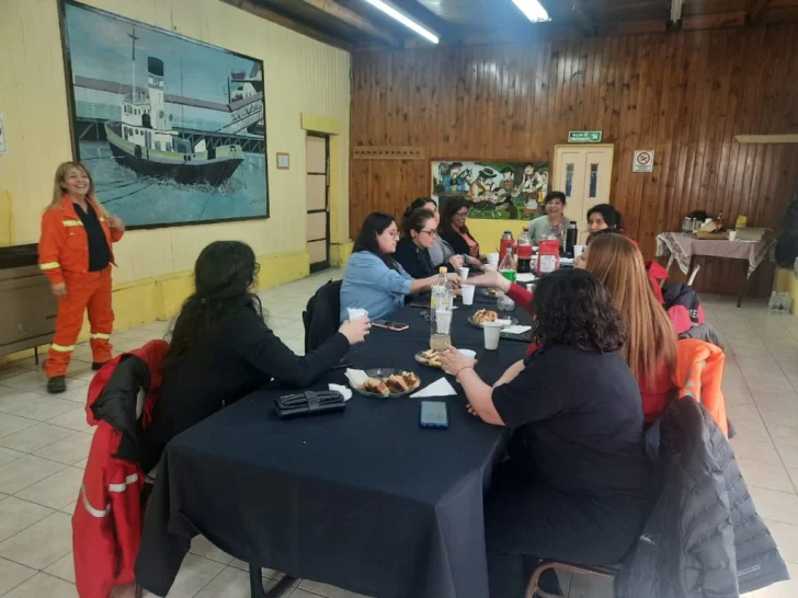 YCRT: la asesora Gabriela Peralta se reunió con trabajadoras del yacimiento en Punta Loyola