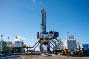 Salida de YPF de Santa Cruz: el Gobierno reclamó que cumpla con sus compromisos Salida de YPF de Santa Cruz: el Gobierno reclamó que cumpla con sus compromisos