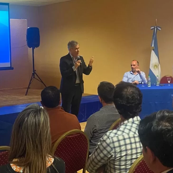 Con foco en el crecimiento, YPF se reunió con más de 60 empresas regionales en Cañadón Seco