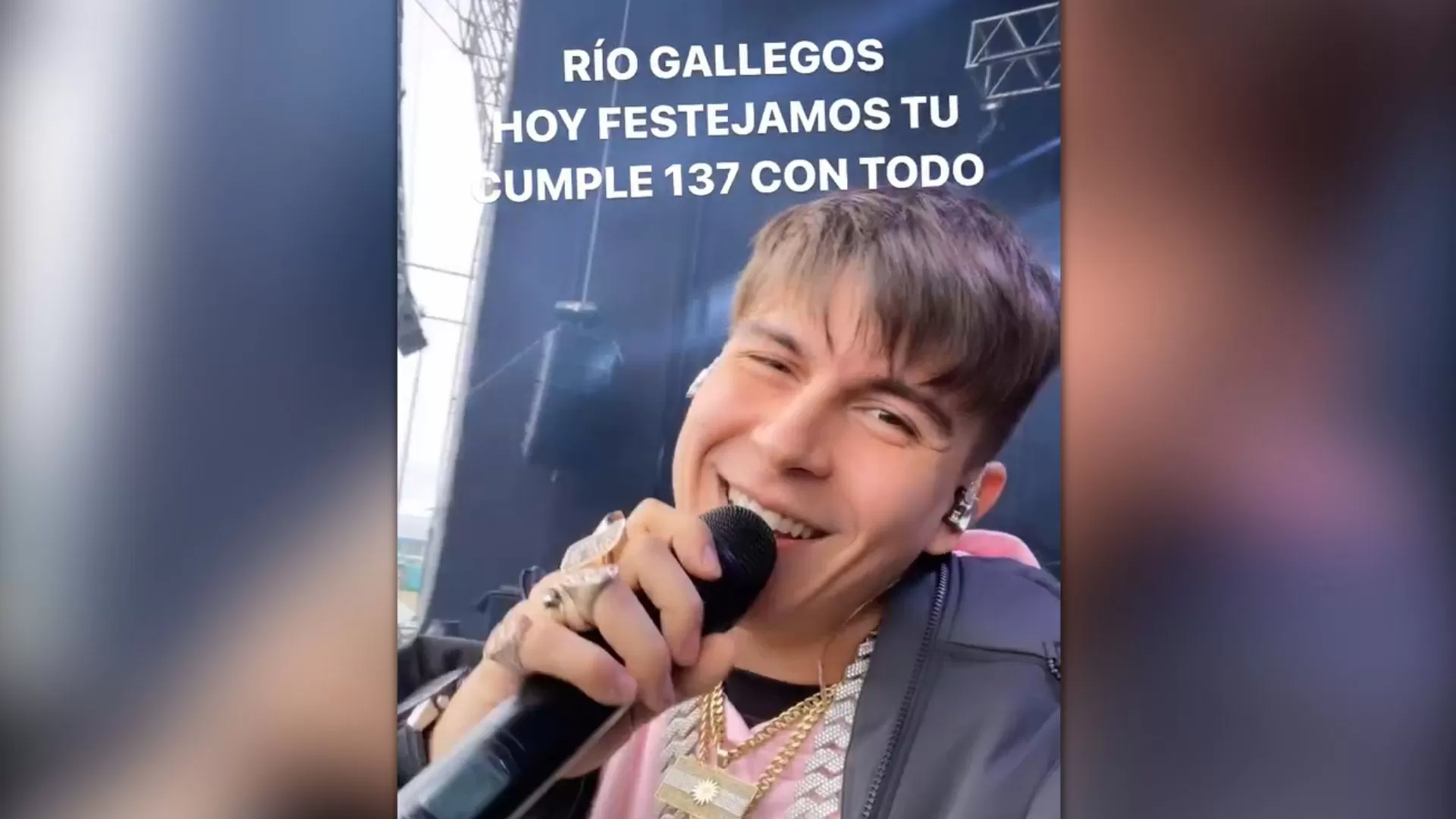YSY A palpita su show en Río Gallegos: “Hoy vamos a seguir festejando el cumpleaños 137” YSY A palpita su show en Río Gallegos: “Hoy vamos a seguir festejando el cumpleaños 137”