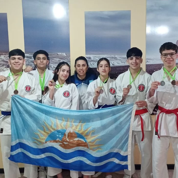 La Escuela karate do Syubukai de Río Gallegos compitió en el torneo patagónico de Viedma