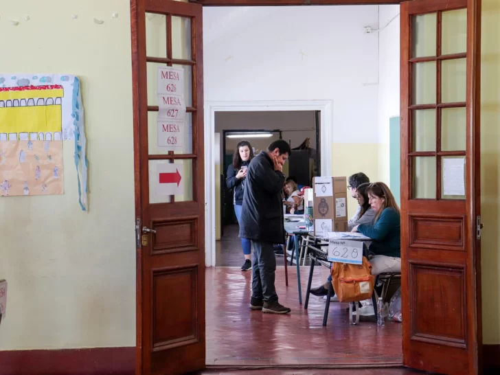 ELECCIONES-2023-COLEGIOS-RIO-GALLEGOS-02D93J092J30D23D-9-728x546 ELECCIONES-2023-COLEGIOS-RIO-GALLEGOS-02D93J092J30D23D-9-728x546