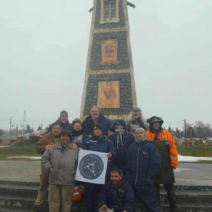 “Flechas del sur”, la primera agrupación que reúne a escultores de Río Gallegos