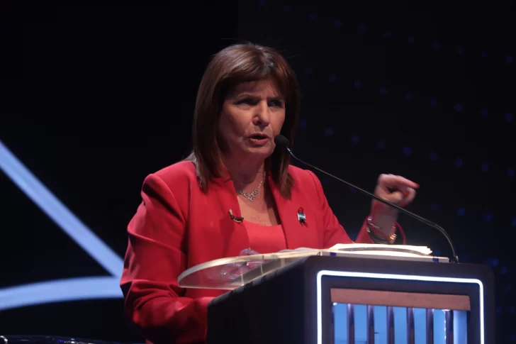 Patricia Bullrich dijo que será “implacable contra el crimen”