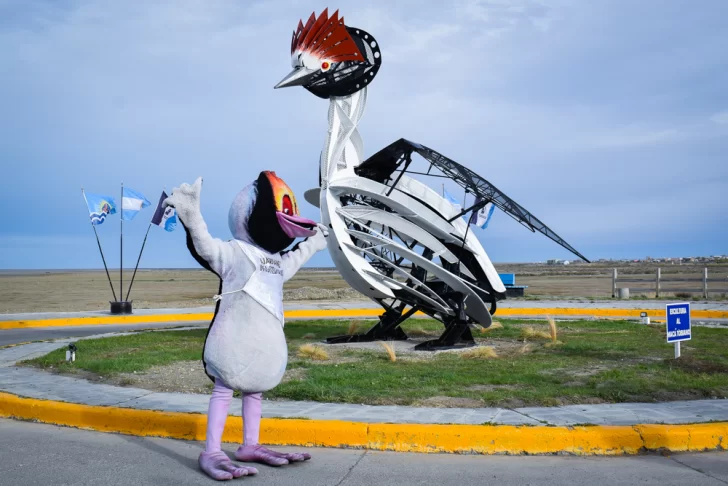 MACA-TOBIANO-ESCULTURA-6-728x486