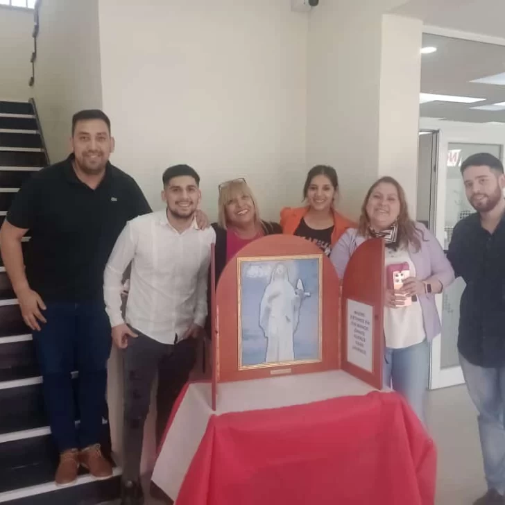 Avanza la organización y la imagen de la Virgen está peregrinando