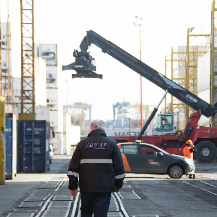 Aduana denunció a una distribuidora por sobrefacturar importaciones y presentar “documentación trucha”