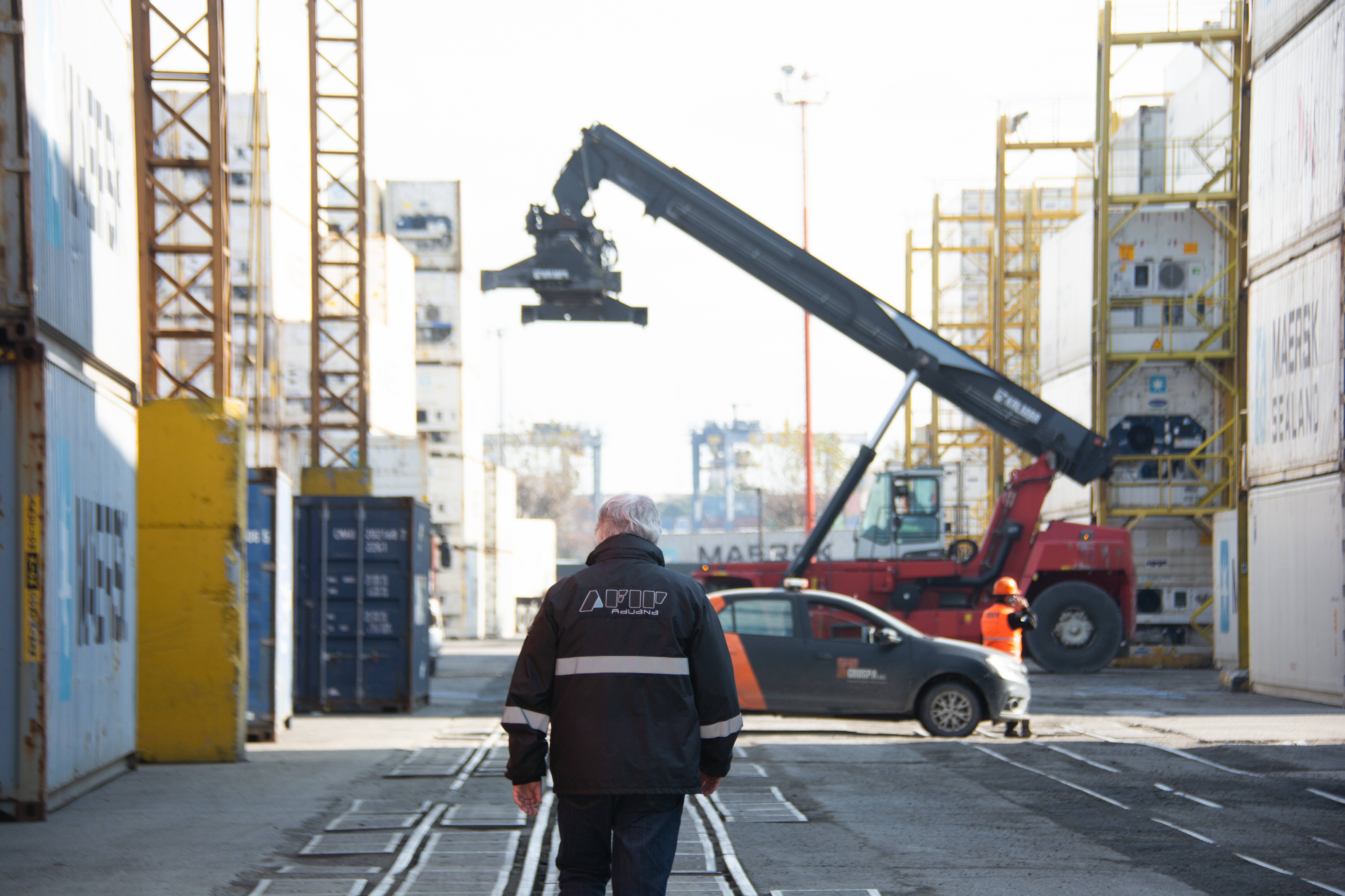 Aduana denunció a una distribuidora por sobrefacturar importaciones y presentar “documentación trucha”