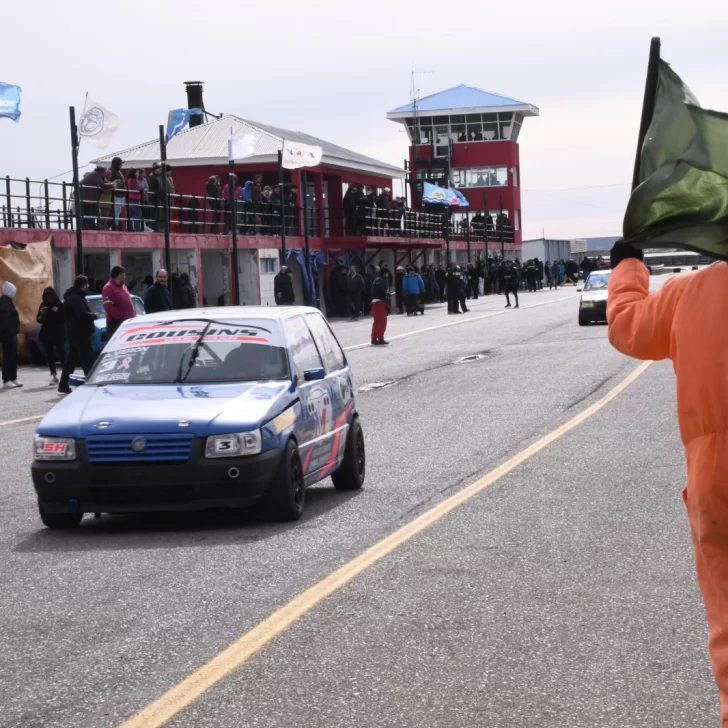 En septiembre reanuda su actividad el automovilismo deportivo En septiembre reanuda su actividad el automovilismo deportivo