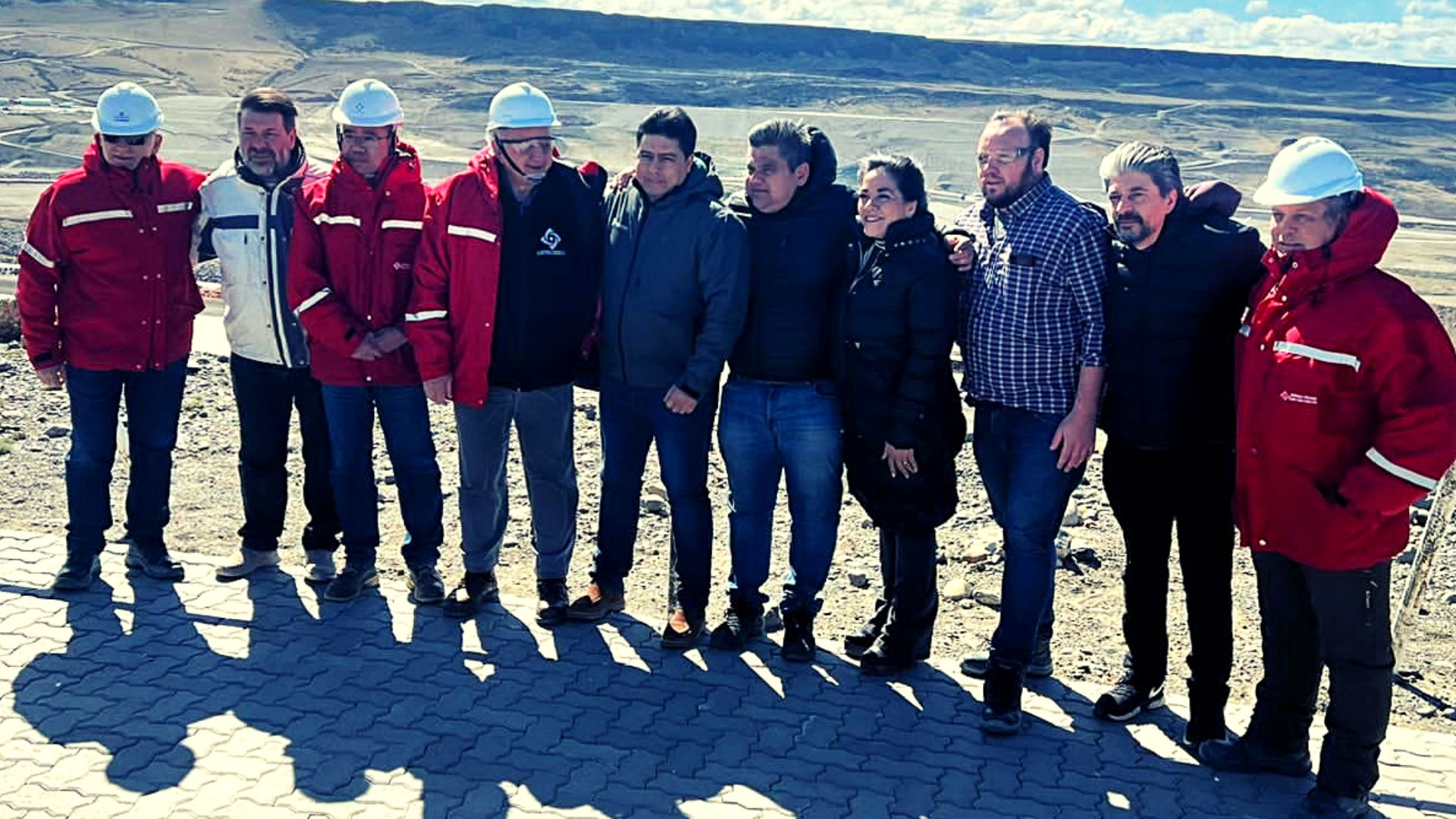 Claudio Vidal en su recorrida por las represas: “El mundo es de los trabajadores”