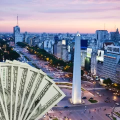 El dólar blue se disparó por encima de $1.050: qué dijo el Gobierno y la oposición