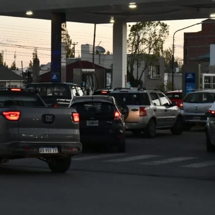 Aumentó la venta de combustible en Argentina por segundo mes consecutivo
