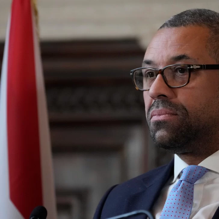 El canciller británico visitará Malvinas y comparó a los kelpers con el “pueblo de Ucrania”
